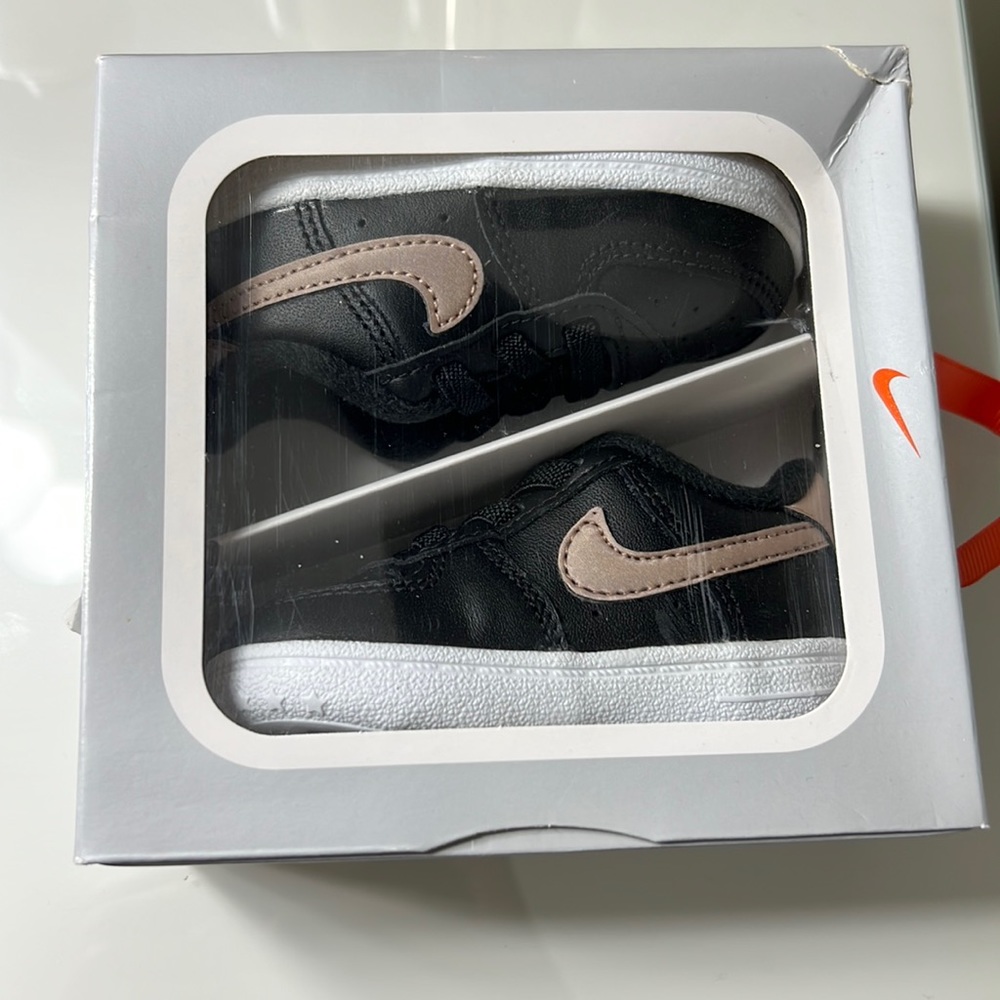 New Nike force 1 crib black/mulch red bronze